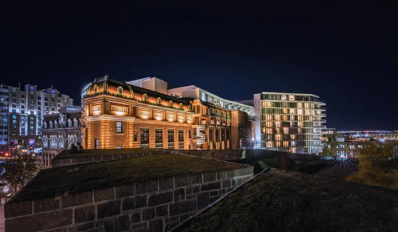 Le Capitole Hotel Quebec City 4*,  Canada