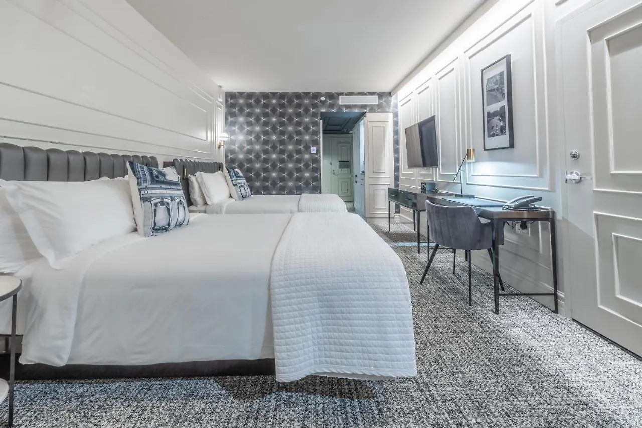Le Capitole Hotel Quebec City 4*,