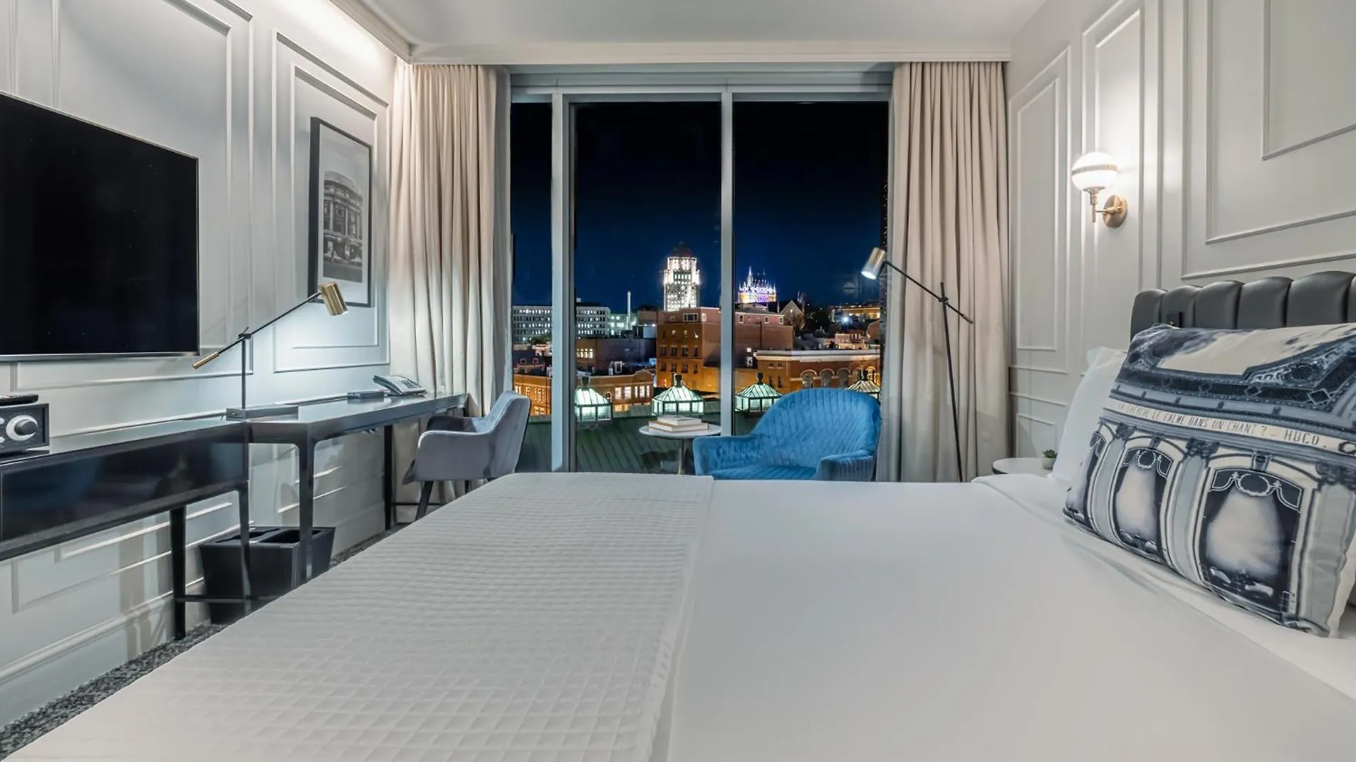 ****  Le Capitole Hotel Quebec City Canada